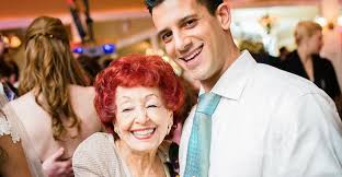 Can i be forced to care for my elderly parents? Helping The Elderly Doesn T Have To Be Hard Here Are 5 Ideas You May Not Have Considered Upworthy