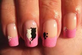 Aquí hay una serie de imagenes de uñas pintadas con mucho trabajo y con mucha dedicación, decoradas y pensadas para ser llamativas y la verdad es que también soy muy hermosas. U As Decoradas Con Dibujos Animados Comienza A Aprender Espa Ol Con Estos Dibujos Animados