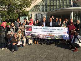 Starting time of scholarship period. Friendship Exchange Japan Malaysia Association