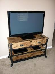 Better Homes Gardens Rustic Country Tv Stand For Tvs Up To 52 Weathered Pine Finish Walmart Com Walmart Com