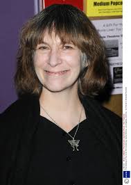 Amanda plummer joins the cast of the hunger games: Amanda Plummer Is Catching Fire Wiress