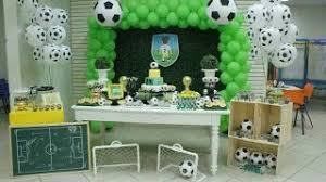 El fútbol como cumpleaños tematicos para cumpleaños, son estupendas para exteriores, en estos espacios se logran generar canchas para jugar e los decorados basados en el fútbol son temáticas de cumpleaños clásicas, en el siguiente vínculo se aprecian otras ideas decorativas que usan este. Fiesta De Futbol 2018 Birthday Football Party Childrens Ideas Decoracion Fiestas Infantiles Adornos Youtube