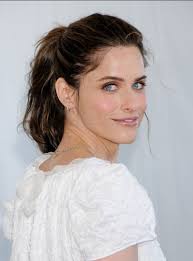 Amanda Peet's iconic roles in 90s movies and tv shows