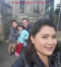 Ahli keluarga chef selebriti chef wan atau nama sebenarnya datuk redzuawan ismail mengambil keputusan ingin menyaman beliau di atas tindakannya memuat naik gambar mereka di laman. Serina Redzuawan Redha Jika Ditakdirkan Berpisah Anak Kepada Datuk Chef Wan Serina Redzuawan Memberitahu Bahawa Beliau Redha Jika Ditakdirk Artis Gambar Anak