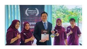 Their special skills include diagnosing and managing diseases of the sinuses, larynx (voice box), oral cavity, and upper pharynx (mouth and throat). Siow Ear Nose And Throat Specialist S B Home Facebook