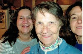 Hilda Dill's Instagram, Twitter & Facebook