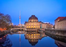 Berlin mit Kindern: Die 10 schönsten Orte für Berlin-Besucher // HIMBEER