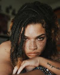 Family photos but if Jodeci was the stylist. #shotoniphone  #blackfamilygoals #itsbarrydaly