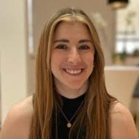 Leah Nicholas's Instagram, Twitter & Facebook