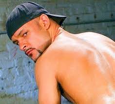 Shane Rollins's Instagram, Twitter & Facebook