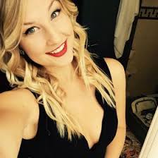 Danielle Rowley (wheninromee)