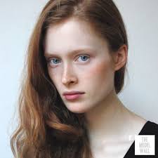 Hanna lenzing dior unveils its new high jewelry gem collection Art Student Style Model Woman Face