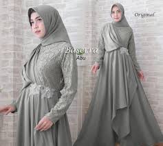 Baju koko lebaran bukan hanya tenar di kalangan remaja dan orang dewasa saja, namun beberapa desain baju lebaran anak laki laki dewasa ini di hadirkan dengan gaya yang hampir sama dengan model baju lebaran pria dewasa dan bapak bapak. Pin Di Fashion