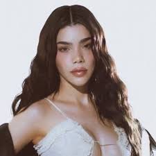 Roberta Moon (@Anna03954142)