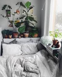 18 Cozy And Beautiful Beds You Ll Want To Crawl Into Right Now Home Bedroom Urban Outfitters Bedroom Home Decor