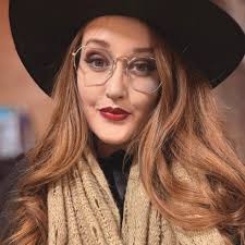 Thrift store said who remembers Doug and Patty Mayonnaise 👀