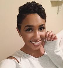 Vernealia Manuel's Instagram, Twitter & Facebook