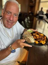 Black pepper, seasoned salt and cherry smoke. These are so fun to cook!