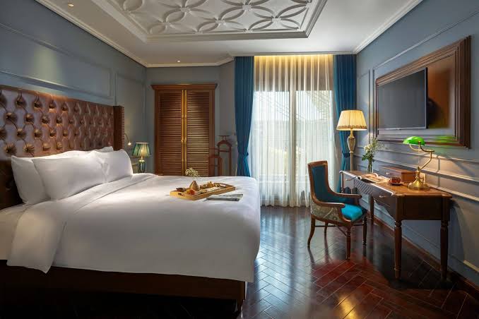 Luxury Suite Broad Green View