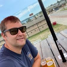 Ryan Nystrom (@_ryannystrom)