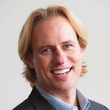 GUERRERO CONDUCTS MOZART'S REQUIEM