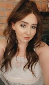 I pulled a spider's nest out of my ear