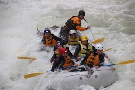 We're back with more raft, and this time the heat is on! Our Guide Martin Is Doing His Best To Keep Us Inside The Raft Many Funny Faces I Have To Sa Picture Of Voss Active Skulestadmo Tripadvisor
