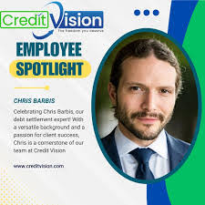 Travis Colwell's Instagram, Twitter & Facebook