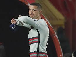 Tournois labelisés, championnats de france, championnats d'europe, championnats du monde, jeux olympiques. In Photos Portugal And Juventus Superstar Cristiano Ronaldo Shoots To Top Of Instagram Rich List Sports Photos Gulf News
