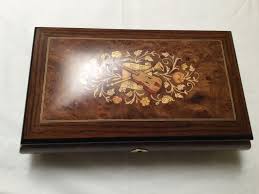 Sorrento Italy Inlaid Wood Walnut/Elm Burl w/Ebony Edge Music Box By Reuge  w/key