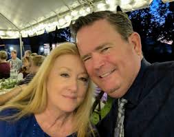 Paula Hilton and Chris Ross's Wedding Website