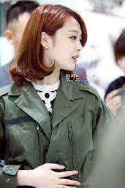 sᴜʟʟɪ おしゃれまとめの人気アイデア pinterest han ji in ソルリ 美