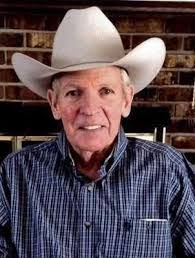 Douglas Waterman's Instagram, Twitter & Facebook