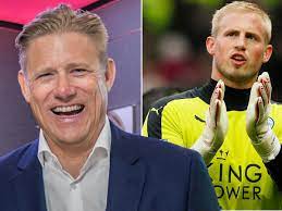Peter bolesław schmeichel, mbe (danish pronunciation: Manchester United Legend Peter Schmeichel Hails His Son Kasper After Leicester S Title Success Mirror Online