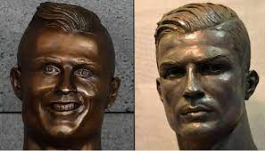 The sculptor behind a bronze bust of footballer cristiano ronaldo that was ridiculed on social media when it was unveiled last year has created another. Cristiano Ronaldo Statue The Model Of The Football Legend Was Attacked When It Was Disclosed At Madeira Airplane T Ronaldo Cristiano Ronaldo Cristiano Ronaldo