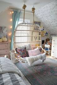 La stanza di una ragazza dovrebbe essere uno spazio personale accogliente e molto confortevole con un interno armonioso. Come Arredare La Camera Di Un Adolescente Foto Design Mag