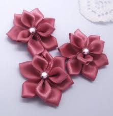 Cách làm đồ handmade từ ruy băng sáng tạo, đơn giản 