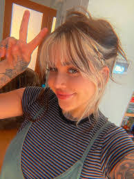 Sadie Ryan's Instagram, Twitter & Facebook