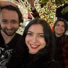 asking him to cover my shift 🍸