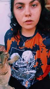 Helen Maxey's Instagram, Twitter & Facebook