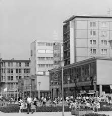 ddr fotoarchiv chemnitz die einkaufsstrasse rosenhof im zentrum von chemnitz im heutigen bundesland sachsen chemnitz karl marx stadt ddr