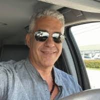 Lou Benoit's Instagram, Twitter & Facebook