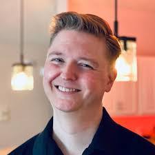 Jared Hudson's Instagram, Twitter & Facebook