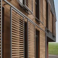 Brise Soleil Coulissant En Aluminium En Bois Pour Facade Ducoslide Luxframe Duco Brise Soleil Architecture De Facade Bardage Bois Exterieur