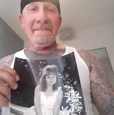 Who is selling firewood in Friday Harbor?