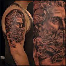 An Exquisite Black And Grey Portrait Of The King Of The Sea Neptune By Kris Barnas Realism Hyperrealism Tattoo Tattoos King Neptune Tattoo Tattoo Studio