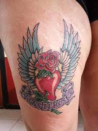 Guns and roses are one of the most famous picture designs for women today. Guns N Roses Tattoos Startseite Facebook