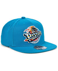 All the best detroit pistons gear and collectibles are at the official online store of the nba. Mitchell Ness Detroit Pistons Team Ground Fitted Cap Reviews Sports Fan Shop By Lids Men Macy S