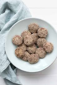 Dattelkekse Mit Mandeln Platzchen Rezept Ohne Zucker Elle Republic Rezept Rezepte Platzchen Rezept Lecker