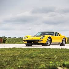In fact it was almost impossible to get any color. Lamborghini Miura P400s 3874 Radical Mag Com